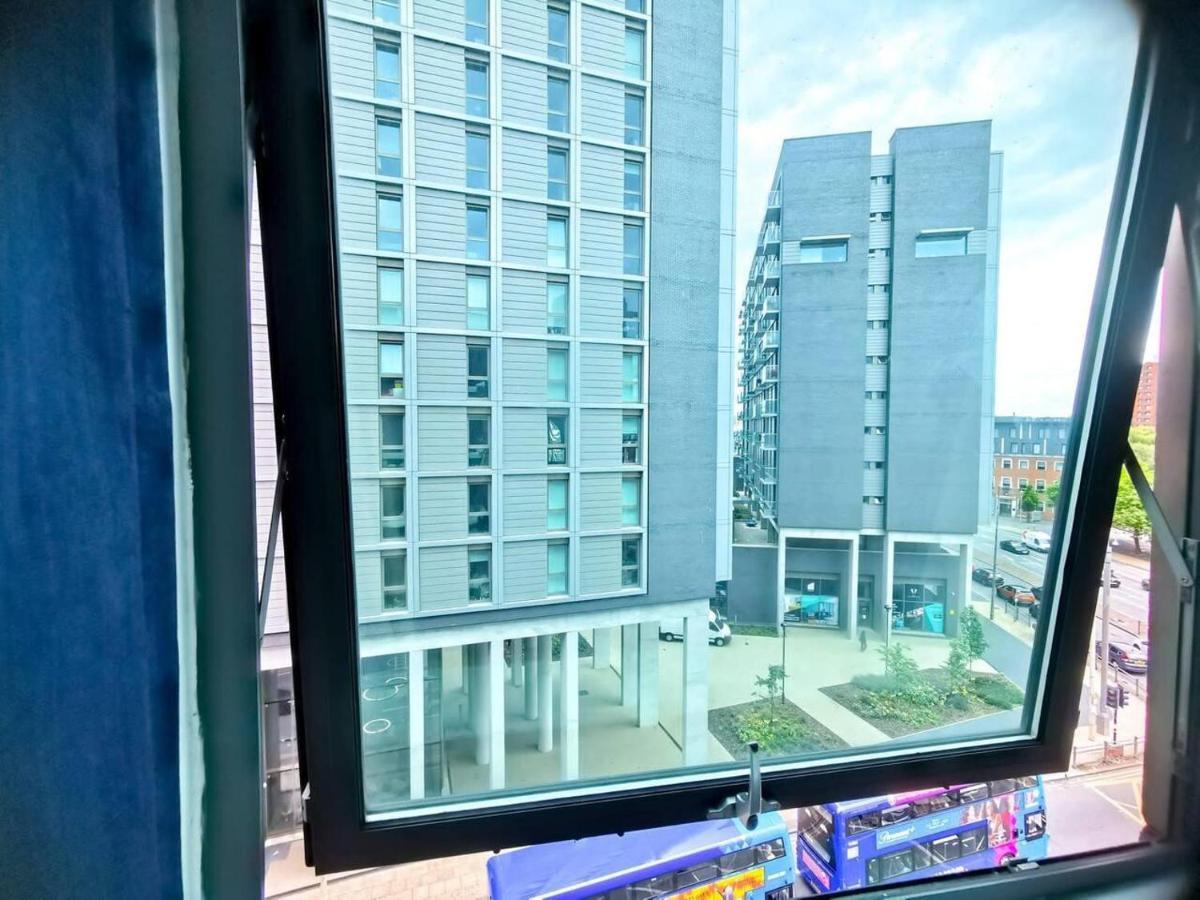 2-Bed Apartment Near City Centre Manchester Exterior photo
